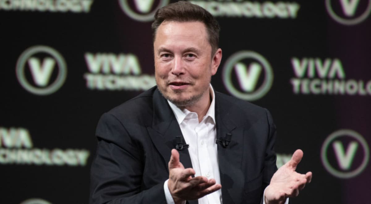 Elon Musk says SpaceX could be ‘worth orders of magnitude more than the current Earth economy’ — can that really happen?