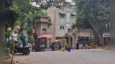 Checks, cops in plainclothes at all gates: Dhruv Rathee’s society wakes up to unfamiliar sight