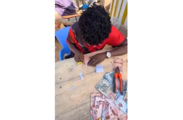 Stop Taping Torn Cedi Notes – BoG Warns