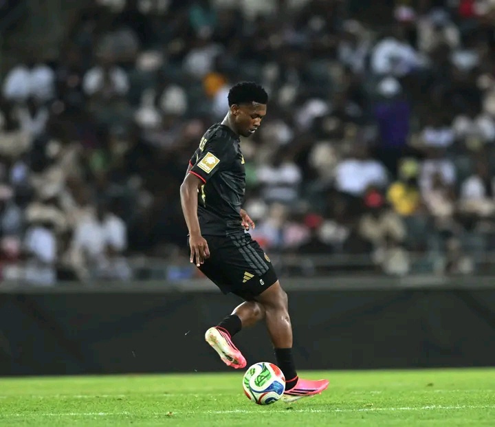 Pirates Get Positive Masilela Update Before Kaizer Chiefs Showdown