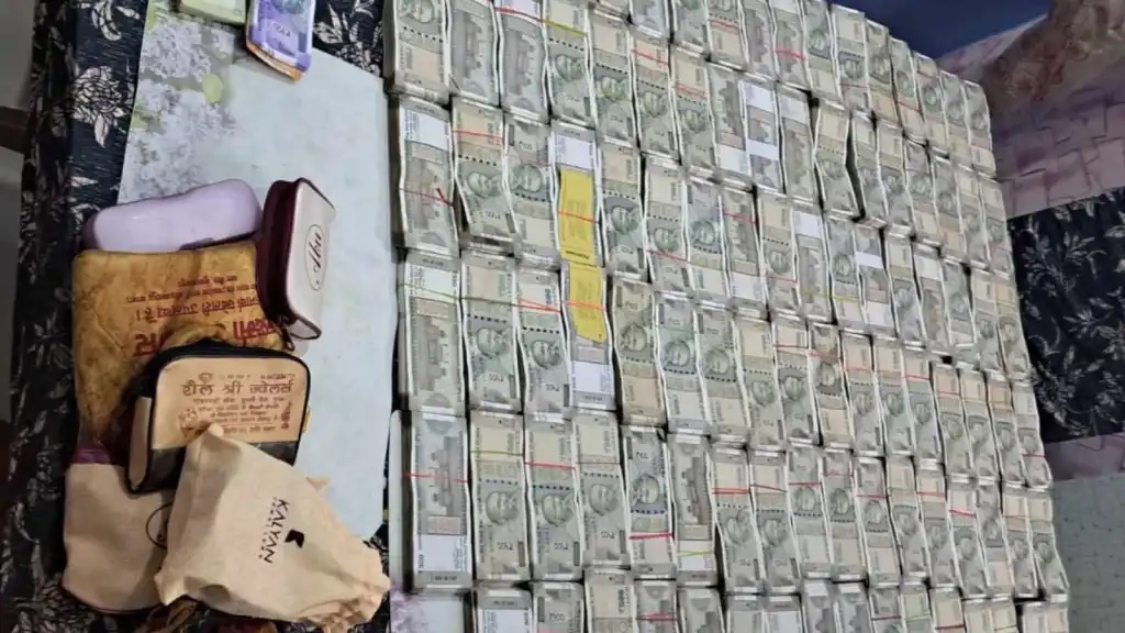 Rs 50 lakh cash seized during searches at Bihar executive engineer’s premises, police say ‘reliable source’ gave tip-off