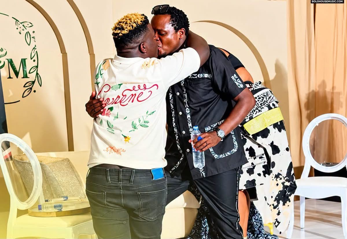 Skomota and Mphela Spark Reactions After Viral Picture Allegedly Showing Them Kissing
