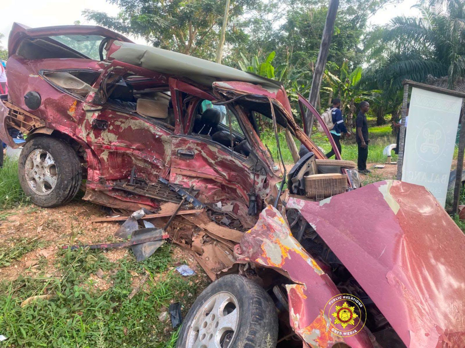 1 dead, 14 injured in gory accident on Akuse–Akosombo Highway