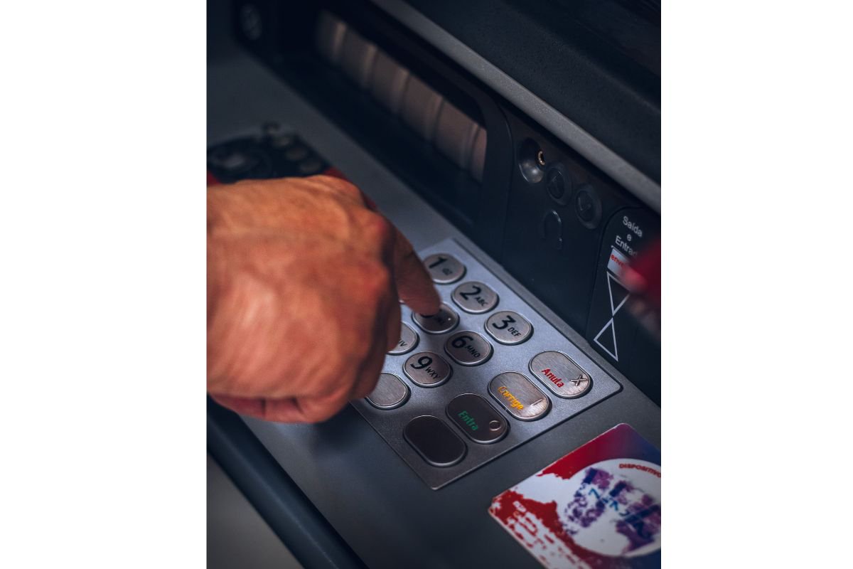 Free ATM withdrawals in South Africa? Here’s what changes in 2027