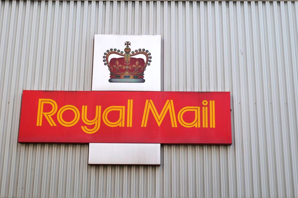 Royal Mail urges customers to put two words on envelopes every time