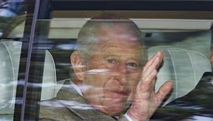King Charles’ ‘bored’ moment revealed after Scottish church outing with Camilla