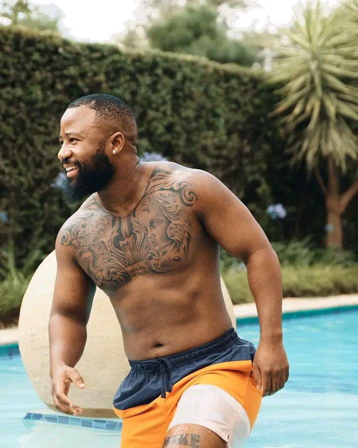 Cassper Nyovest faces debate after his chest tattoo shows the faces of white children