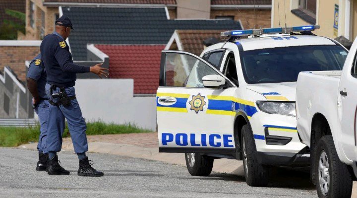 SAPS Officers Hear Desperate Screams From Parked Car — What They Found Inside Left Witnesses Shaken