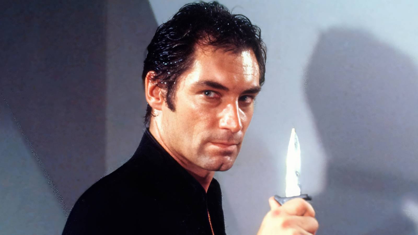 ‘Die Hard 2’ Director Officially Reveals Why He Turned Down James Bond: “He’s Not My Bond”