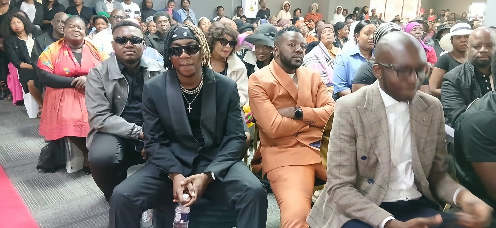 Makhadzi’s Boyfriend Blissbouy Owfive Joins Mourners to Pay Final Respects to Skeem Mafenya