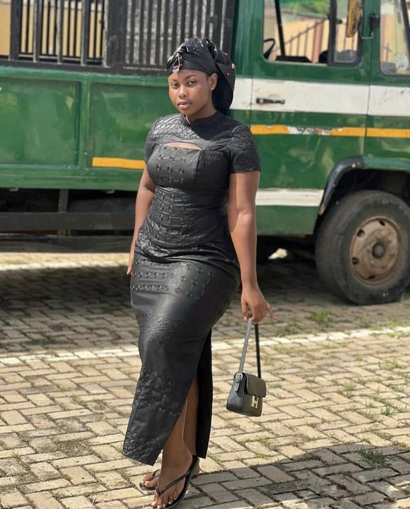 Funeral Outfit Styles That Help You Look Classy While Showing Respect
