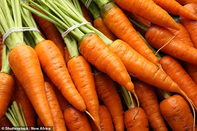 Fruit and veg is up to 50% less nutritious than it was in the 1960s, scientists suggest