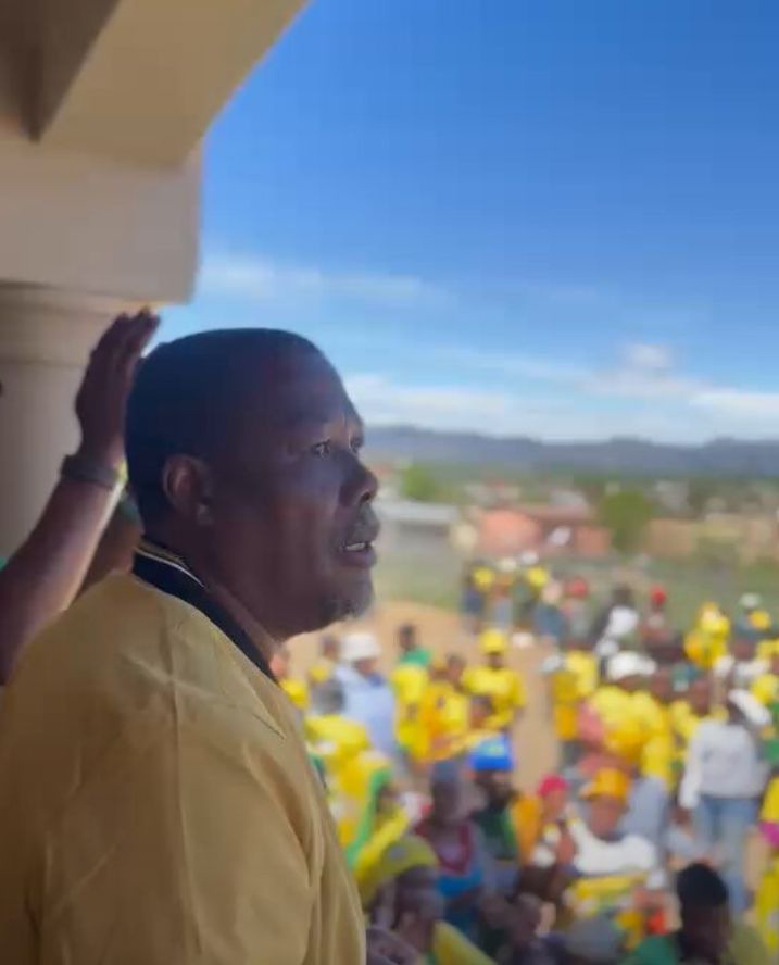 Another Big Blow For EFF: Another Senior Member Of EFF Has Dunps The Party And Joined The ANC, Check