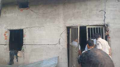 Father-son duo killed, 3 injured in blast at suspected illegal cracker unit