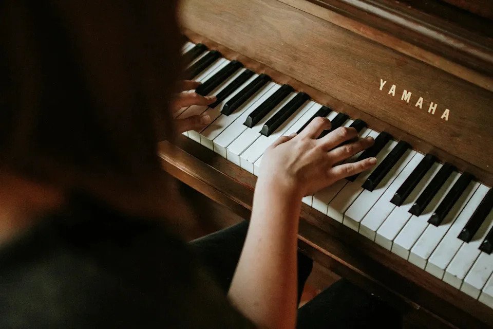 The Hobbies Linked to Sharper Memory in Later Life