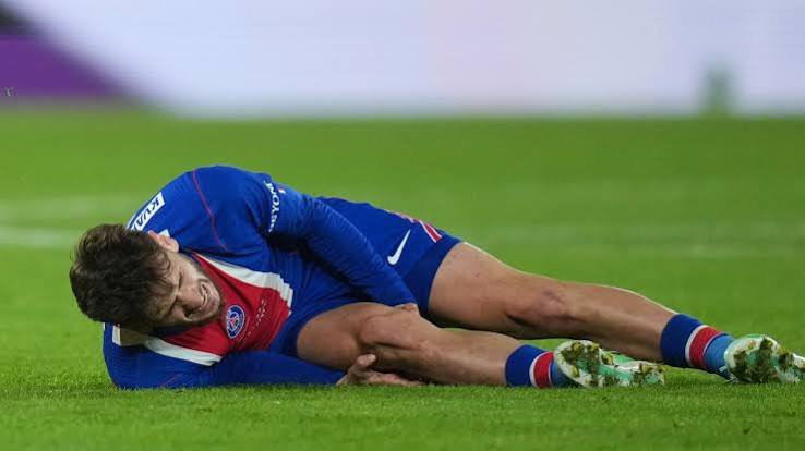 PSG Winger, Kvaratskhelia To Undergo Surgery After ACL Rupture