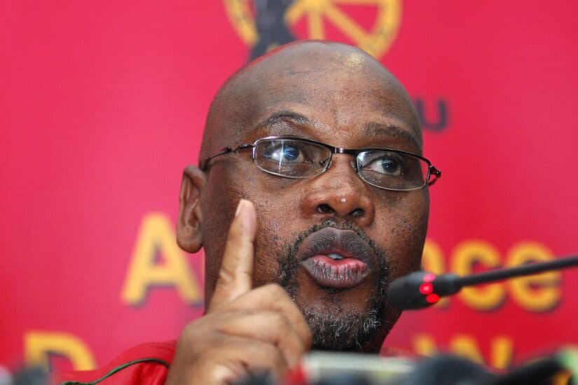 Cosatu heads back to congress amid leadership battle