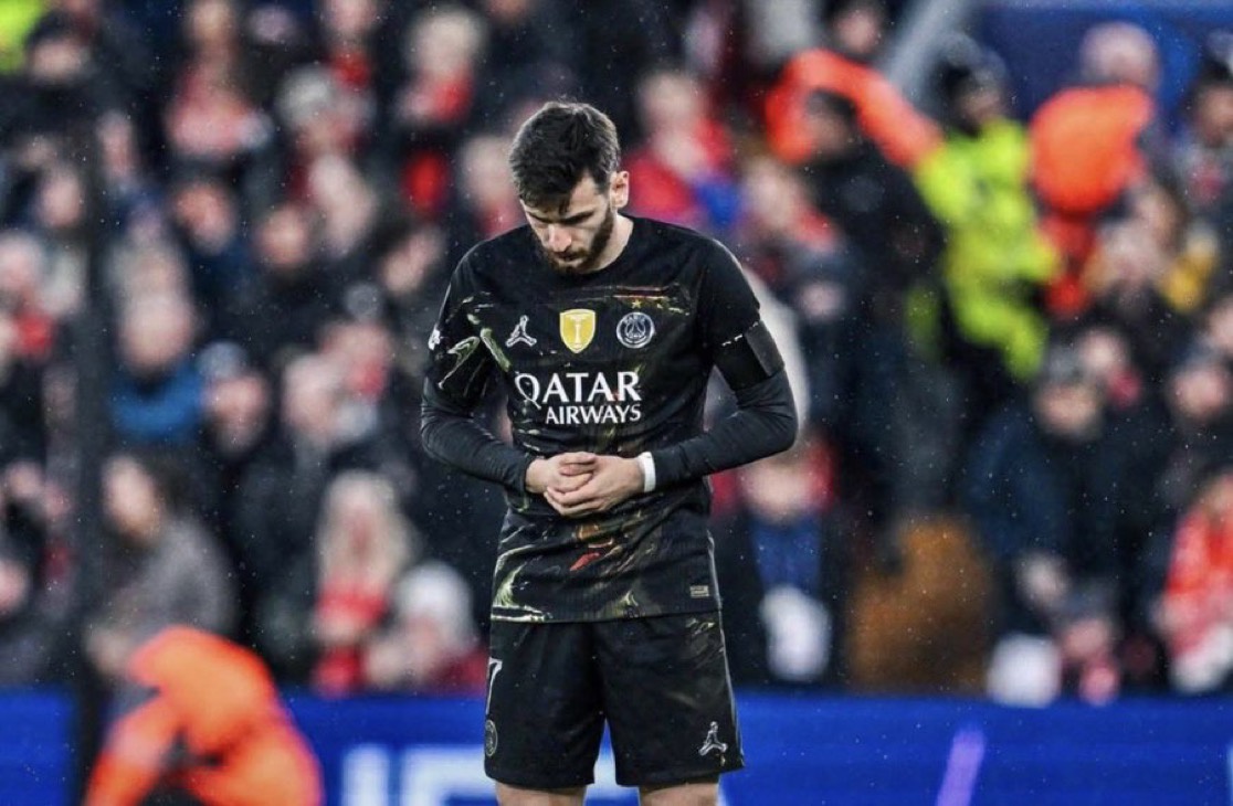 “Why Me?” Khvicha Kvaratskhelia Speaks After Suffering Serious Knee Injury