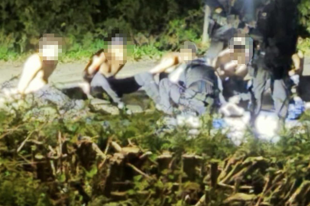 RAF Fairford: Five arrested as ‘terror plot’ foiled after hero resident near military base calls 999