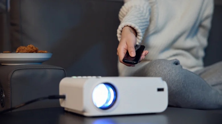 How Far Away From The Wall Should You Set Up Your Home Projector? It Depends