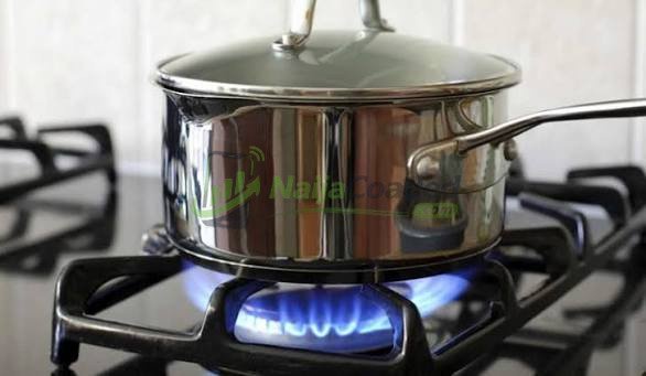 Do You Know That Your Cooking Gas Can Last Long With This Simple Method? Apply The Steps Below