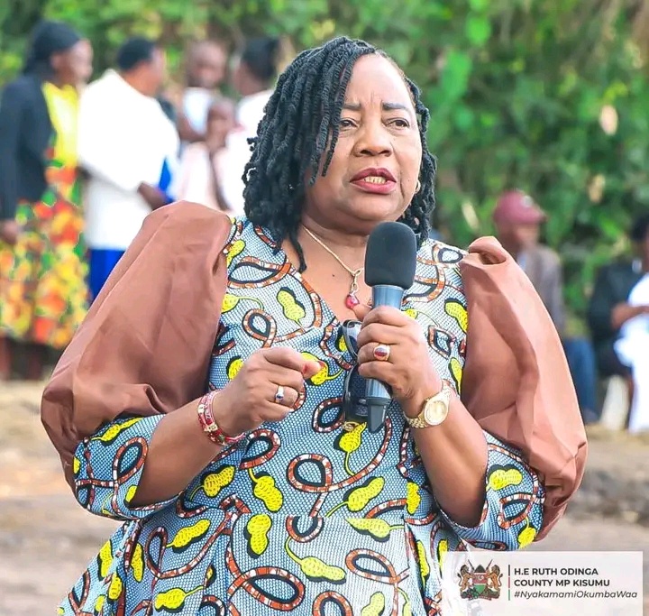 HAPPENING NOW: Ida Odinga, Winnie Odinga & Raila’s Family Arrives To Condole With Martha Karua