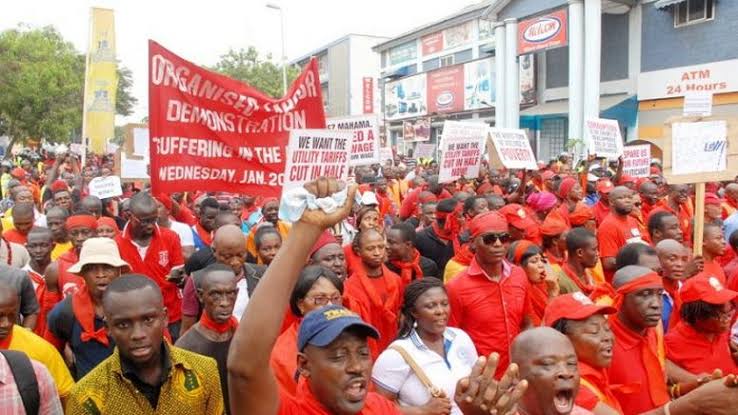 ‘If you go on illegal strike, your salary will be deducted’ – Fair Wage commission warns teacher