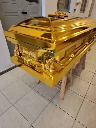 Checkout the late Sir Wicknell Chivayo’s lavish 14-carat Gold Coffin worth Ksh 28 Million (PHOTOS)