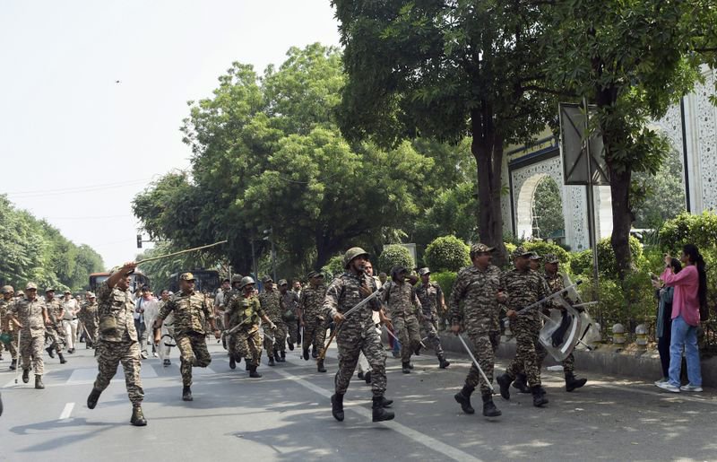Delhi cops entered gurdwara bare-headed, wearing shoes, claims Punjab Speaker