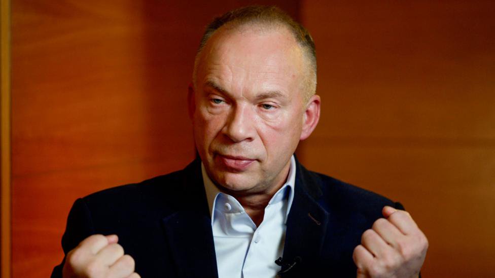 Russia’s offensive ability is broken, Kyiv’s former top general tells BBC