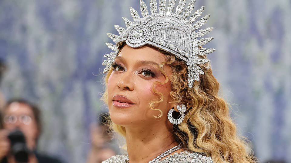 Beyoncé’s daughter Rumi joins big sister Blue Ivy for emotional family outing
