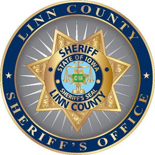 Medical event causes I-380 crash injuring 3 in Linn County