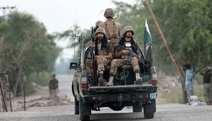 Terrorists may infiltrate PTI convoys from Waziristan, Malakand: Security sources