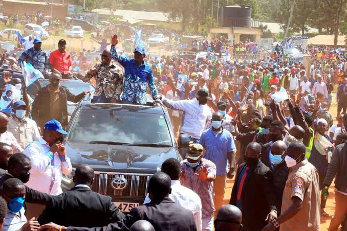 How Crowd Responded as Kalonzo Musyoka Was Leading a Rally in Siaya County