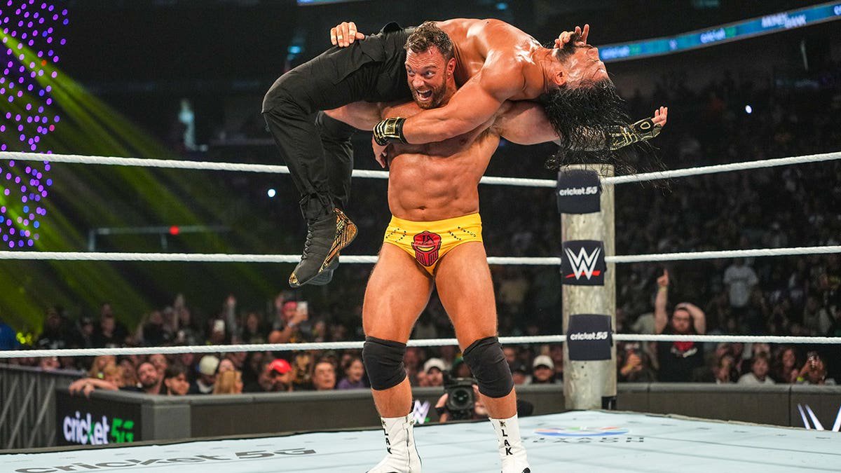 Roman Reigns slams the door on LA Knight’s world title hopes after incredible match at Money in the Bank