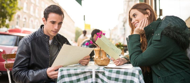 What Does Caspering Mean? 7 Signs You’re Being Caspered