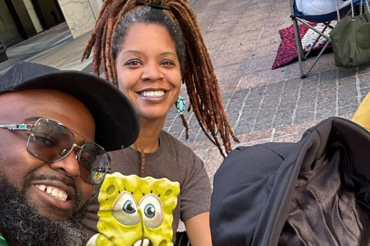 Family of father killed on Six Flags rollercoaster begs internet to stop sharing gruesome pics of his final moments