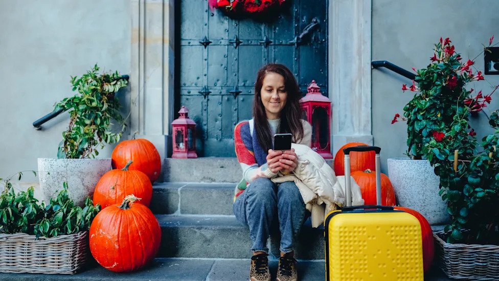How to save money on holiday travel—and the dates KAYAK says to book flights