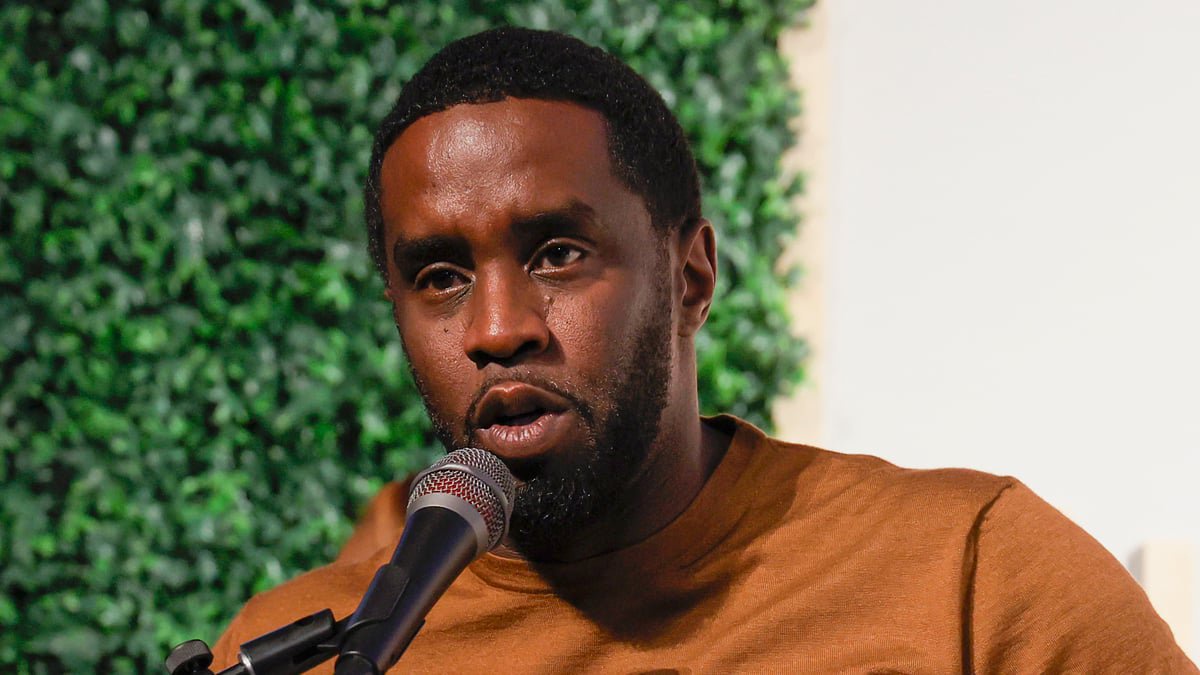 Sean ‘Diddy’ Combs Suffers Head Injury in Prison, Was ‘Conscious & Speaking’ (Report)