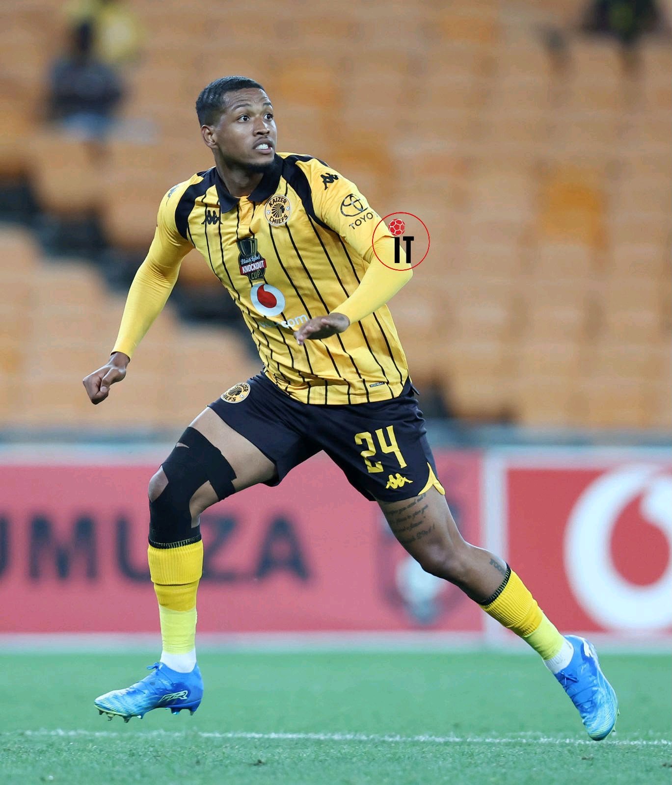 FINALLY: Rushwin Dortley Ends His Long Wait as Kaizer Chiefs Fans React to His Comeback