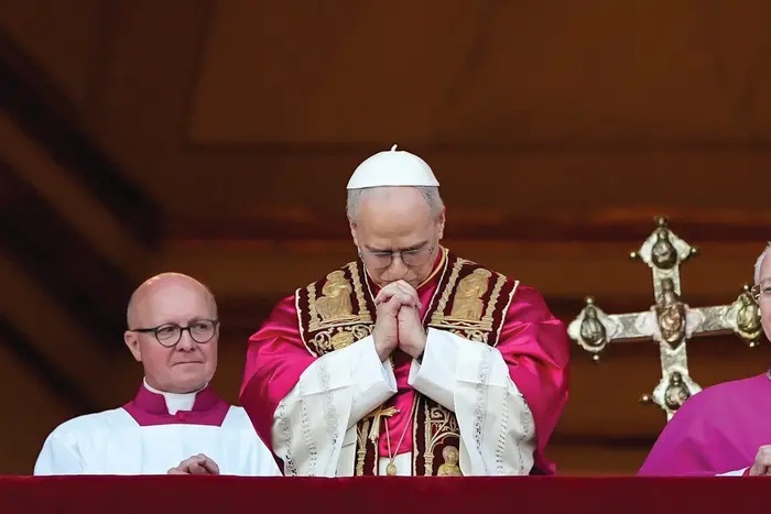 Pope Leo XIV has lower right lung lobe removed in cancer surgery