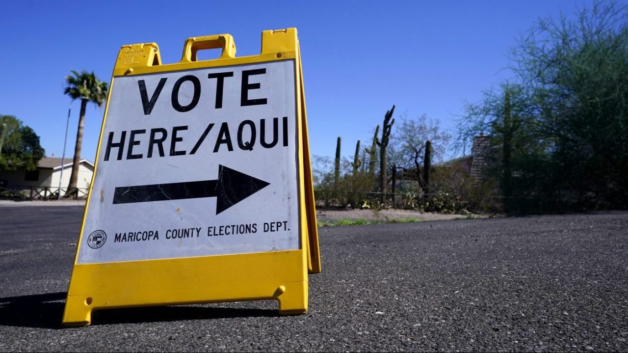 Latino voters favor Democratic control of Congress by 24-point margin: Survey