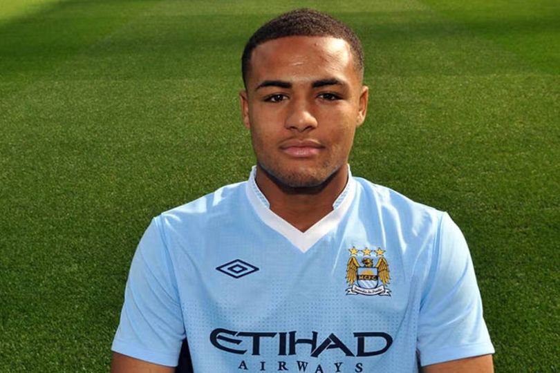 Former Manchester City footballer found dead at age 32