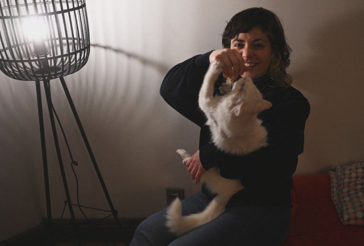 A Kitten Scratch Was the Clue Behind a Transplant Patient’s Hidden Blood Infection and Rare Immune Storm