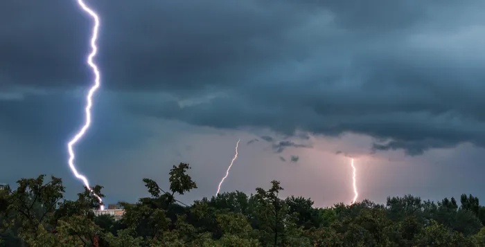 Weekend weather: Severe thunderstorms, heavy rain and damaging winds threaten parts of SA