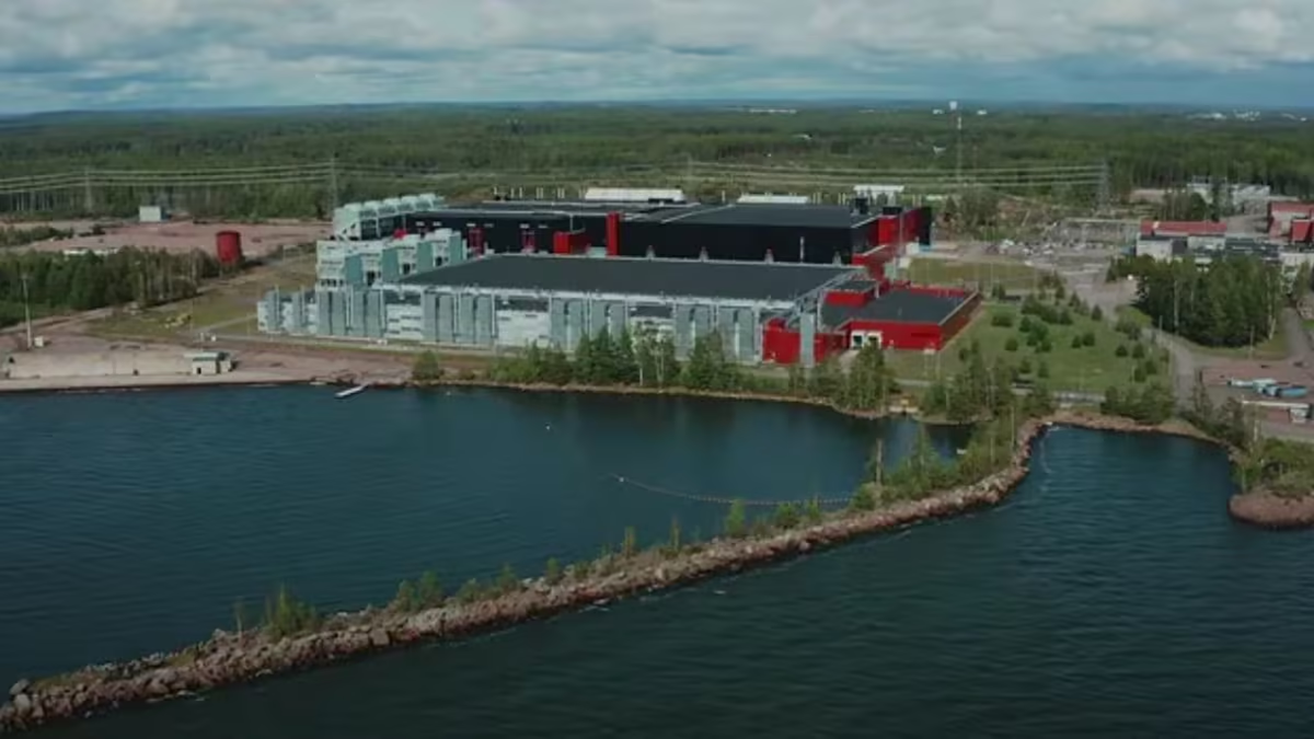 Finland orders halt to work on Google’s data centre sites
