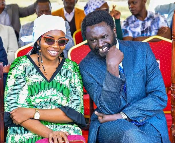 “Love of My Life” — Kenyans React as Methu Sends Romantic Words to a Little-Known Woman