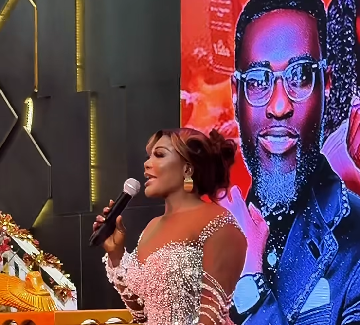 Florence turns up at Ogyaba’s church amid marriage tensions with Obinim