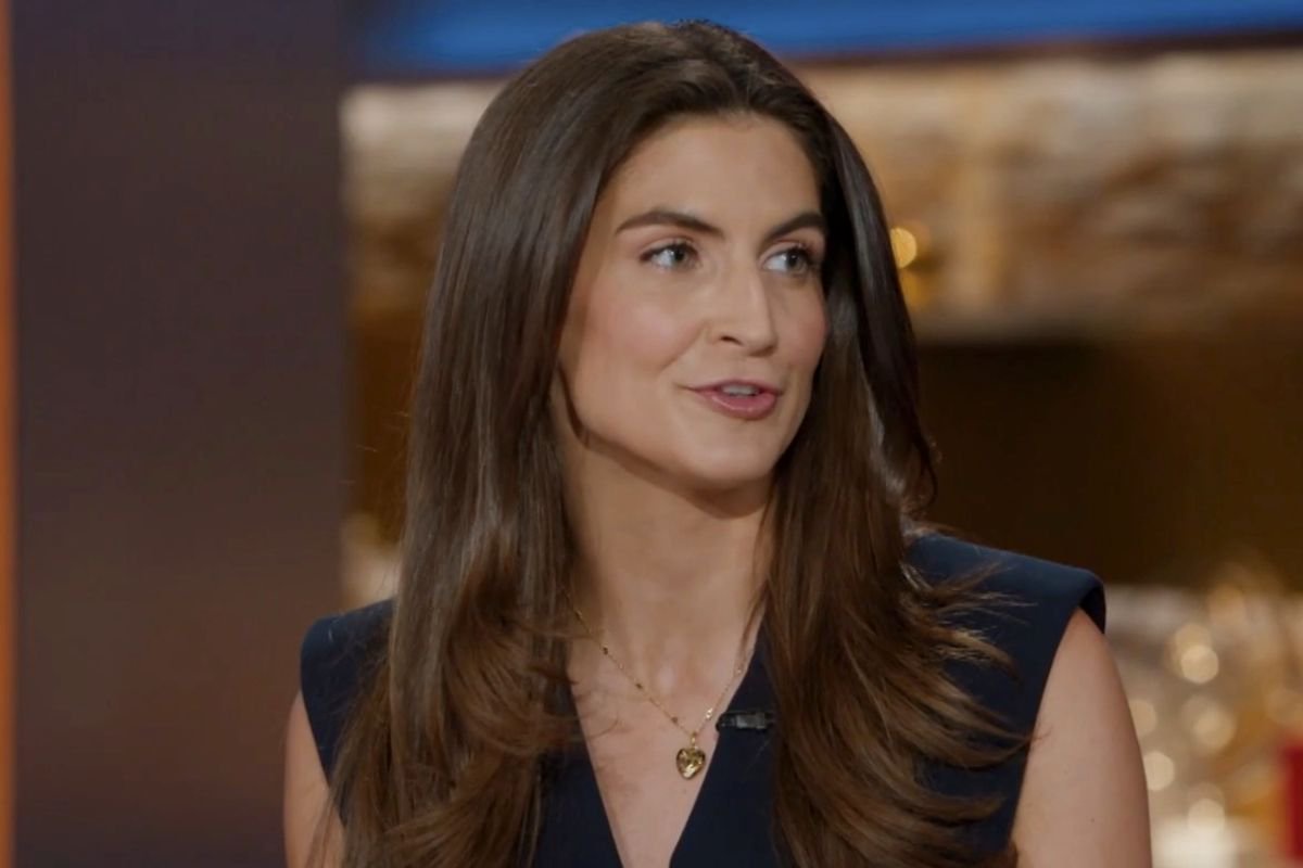 Kaitlan Collins sparks White House fury as she shows empty seats at Donald Trump rally