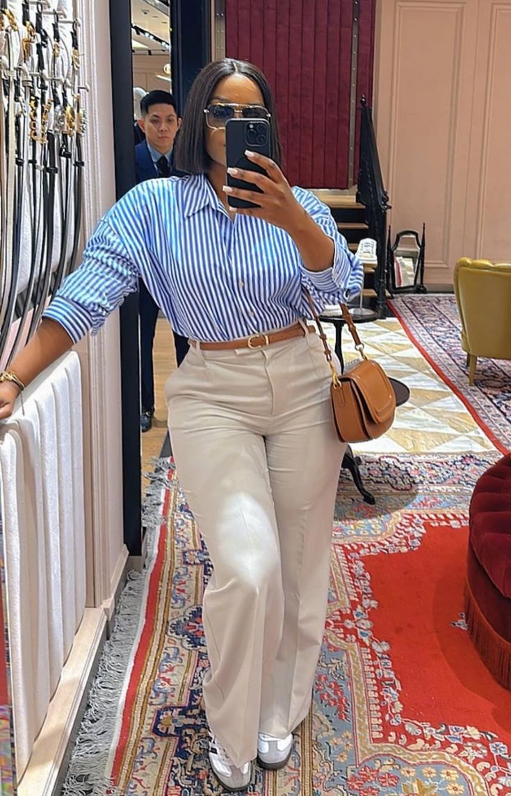 Smart Trouser Outfits For Modern Women